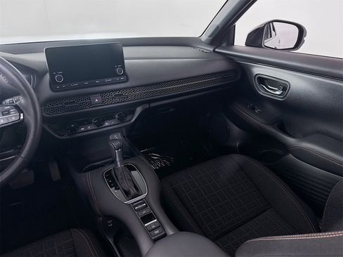 Used 2024 Honda HR-V Sport image 19