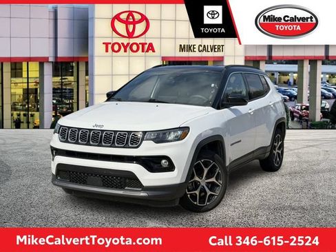 Used 2024 Jeep Compass Limited AWD/4WD image 1