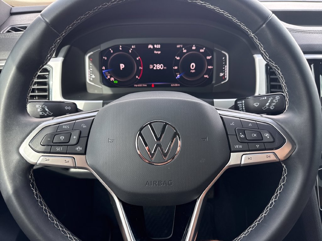 Used 2022 Volkswagen Atlas Cross Sport SE FWD image 13