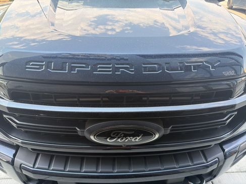 Used 2022 Ford F350 Lariat w/ Tremor Off-Road Package AWD/4WD image 2