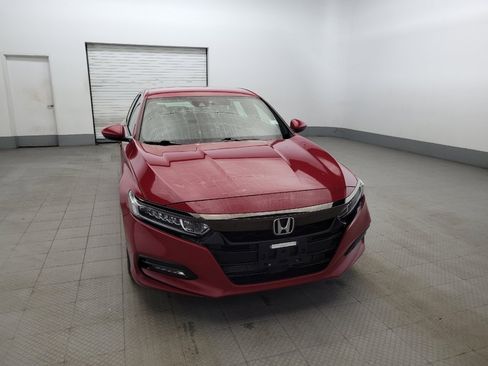 Used 2018 Honda Accord Sport image 14