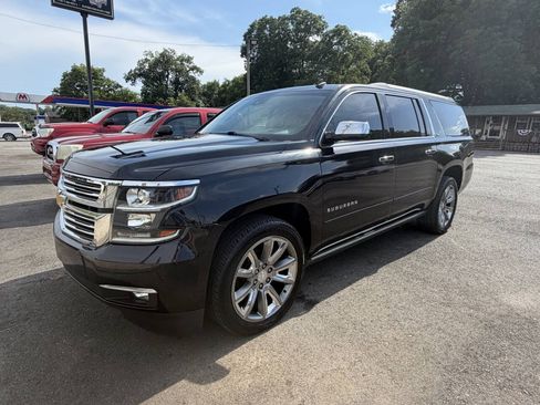Used 2015 Chevrolet Suburban LTZ RWD image 1