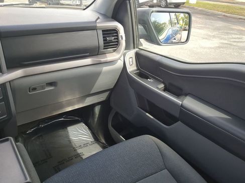 Used 2025 Ford F150 XLT w/ Equipment Group 301A Standard AWD/4WD image 17
