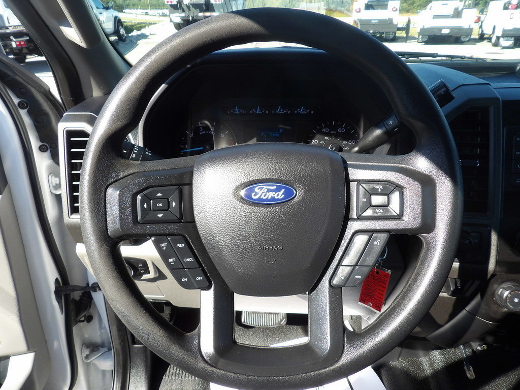 Used 2020 Ford F350 XL w/ Power Equipment Group RWD image 20