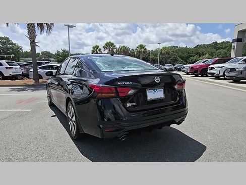 Used 2019 Nissan Altima 2.5 SV FWD image 24