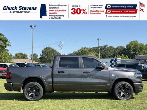 Used 2026 RAM 1500 Big Horn AWD/4WD image 4