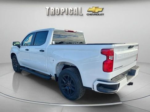 New 2026 Chevrolet Silverado 1500 Custom image 2