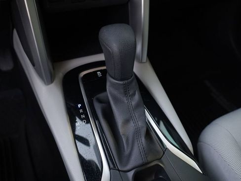 Used 2023 Toyota Corolla Cross L FWD image 4