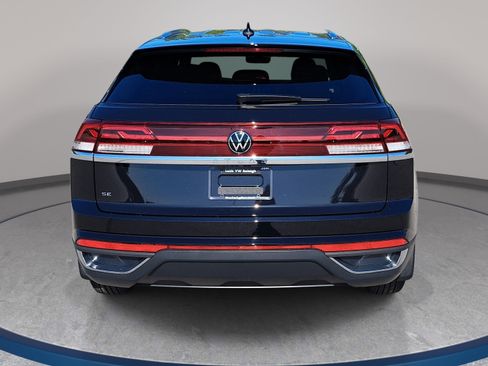 New 2026 Volkswagen Atlas Cross Sport SE FWD image 6