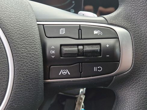 Used 2023 Kia Sportage LX AWD/4WD image 22