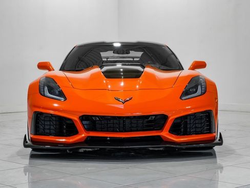 Used 2019 Chevrolet Corvette ZR1 image 2