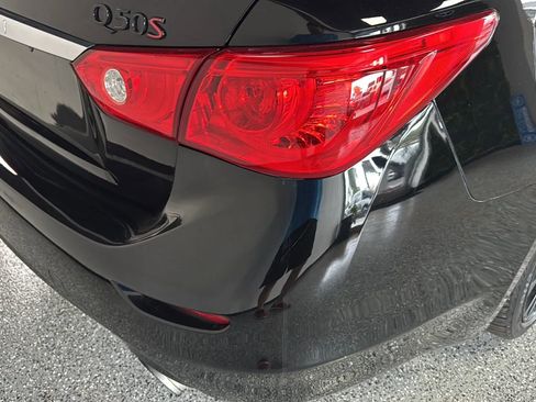 Used 2016 INFINITI Q50 Red Sport 400 RWD image 38