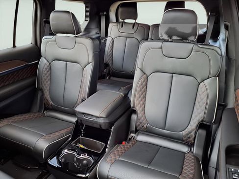 New 2025 Jeep Grand Cherokee L Summit w/ Obsidian Package image 16