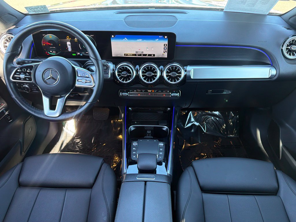Used 2023 Mercedes-Benz EQB 300 4MATIC image 31