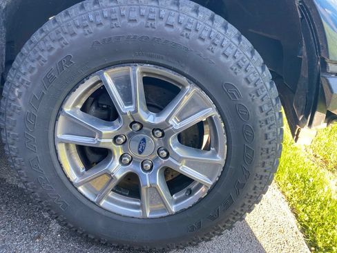 Used 2016 Ford F150 Lariat AWD/4WD image 5