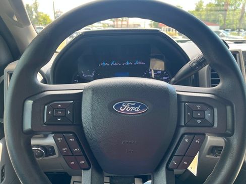 Used 2020 Ford F250 XL w/ STX Appearance Package AWD/4WD image 17