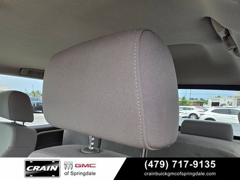 Used 2016 Chevrolet Silverado 2500 LT w/ LT Convenience Package AWD/4WD image 21