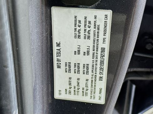 Used 2020 Tesla Model 3 Long Range AWD/4WD image 12