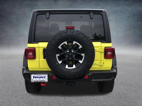 Certified 2024 Jeep Wrangler Rubicon w/ Technology Group AWD/4WD image 10