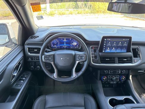 Used 2024 Chevrolet Tahoe RST w/ Luxury Package AWD/4WD image 14