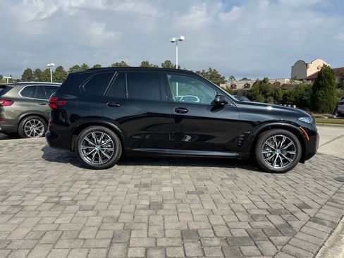Used 2025 BMW X5 xDrive50e w/ M Sport Package image 8