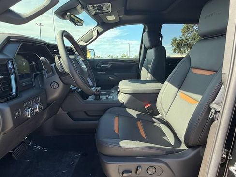 New 2026 GMC Sierra 1500 AT4 w/ AT4 Premium Package AWD/4WD image 12