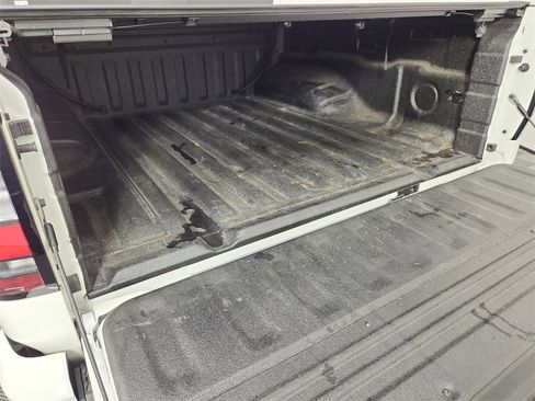 Used 2023 Nissan Frontier PRO-4X w/ Tow Package image 14