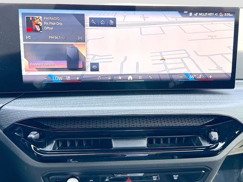 New 2026 BMW 330i Sedan w/ M Sport Package RWD image 33