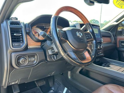 Used 2019 RAM 3500 Limited image 30