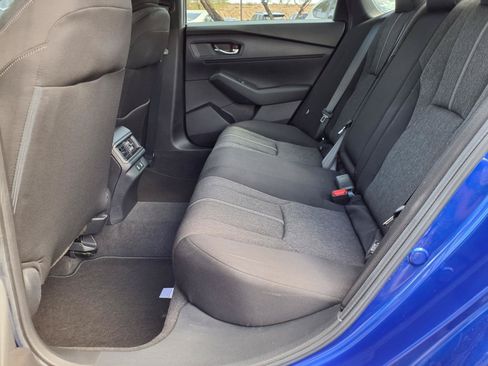 Used 2025 Honda Accord Sport image 17