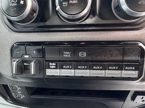 Used 2023 RAM 2500 Tradesman AWD/4WD image 18