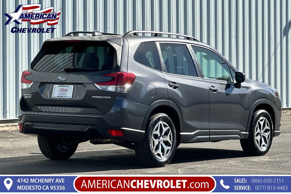 Used 2023 Subaru Forester Premium AWD/4WD image 4