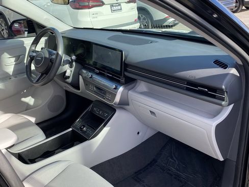 Used 2024 Hyundai Kona SEL w/ Convenience Package image 31