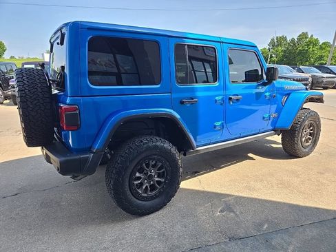 Used 2022 Jeep Wrangler Unlimited Rubicon w/ Trailer Tow Package AWD/4WD image 14