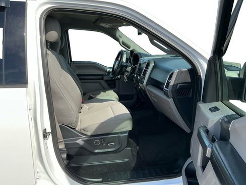 Used 2015 Ford F150 XLT w/ Equipment Group 302A Luxury image 22