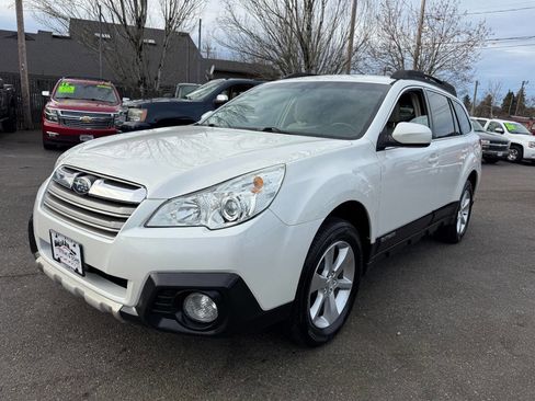 Used 2013 Subaru Outback 2.5i Limited image 6