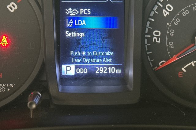 Certified 2022 Toyota Tacoma SR w/ SR Convenience Package RWD image 28