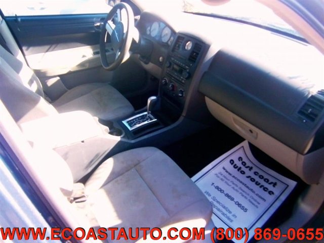 Used 2007 Chrysler 300 RWD image 5