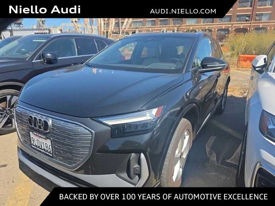 Used 2024 Audi Q4 e-tron Premium w/ Convenience Package AWD/4WD image 1