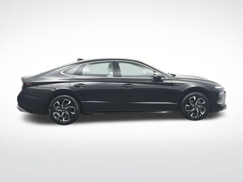 Used 2025 Hyundai Sonata SEL FWD image 4