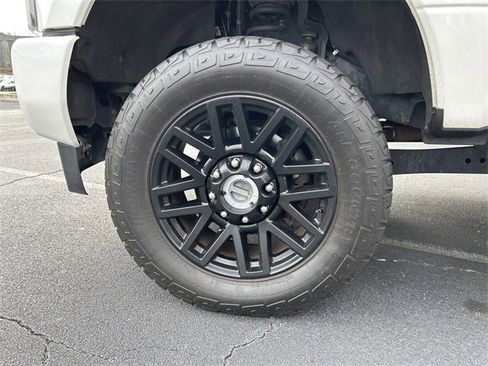 Used 2019 Ford F250 Lariat image 27