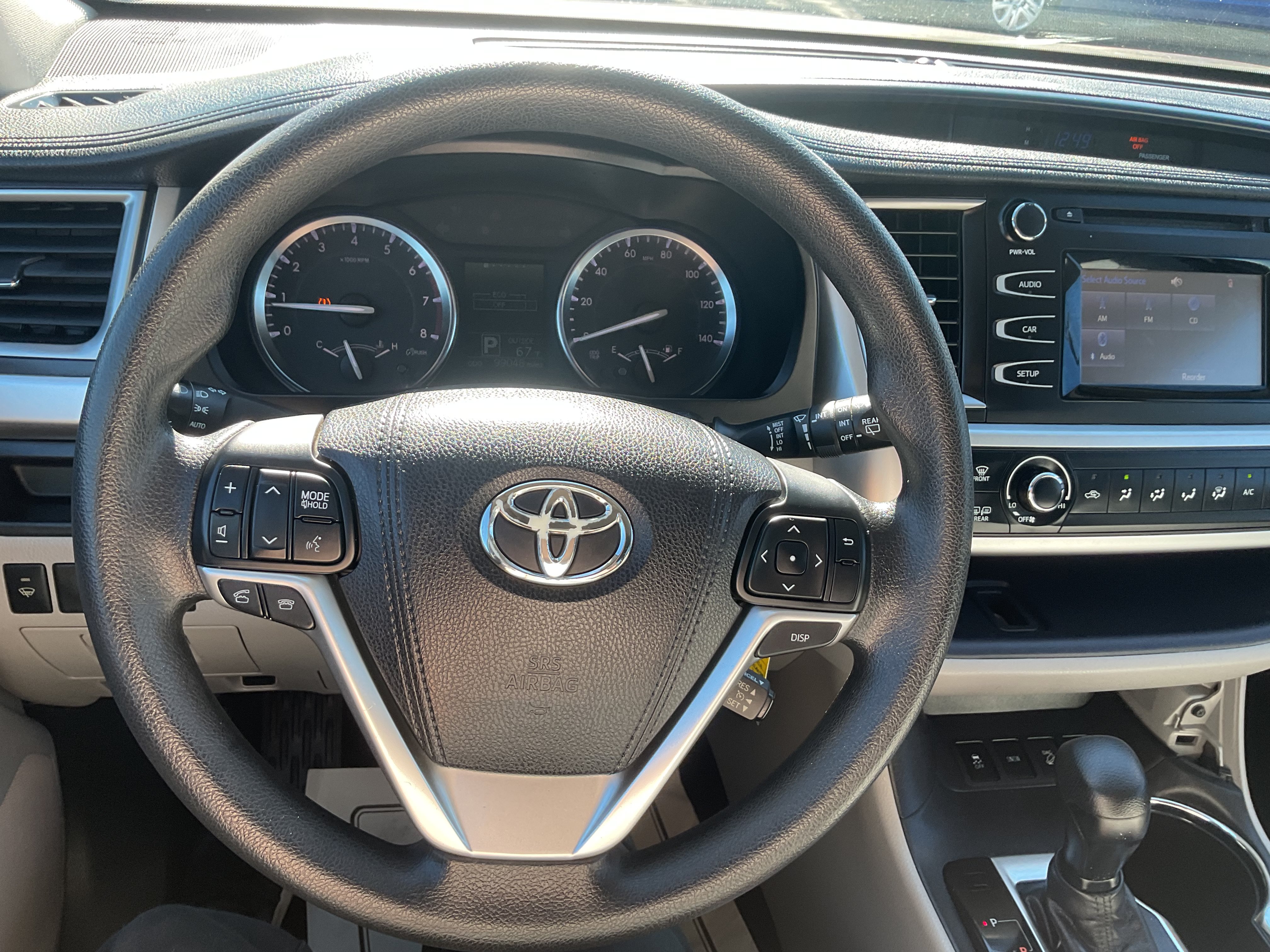 Used 2016 Toyota Highlander LE AWD/4WD image 14