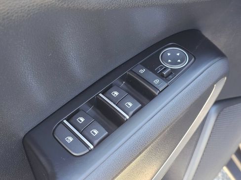 Certified 2023 Kia Soul EX FWD image 33