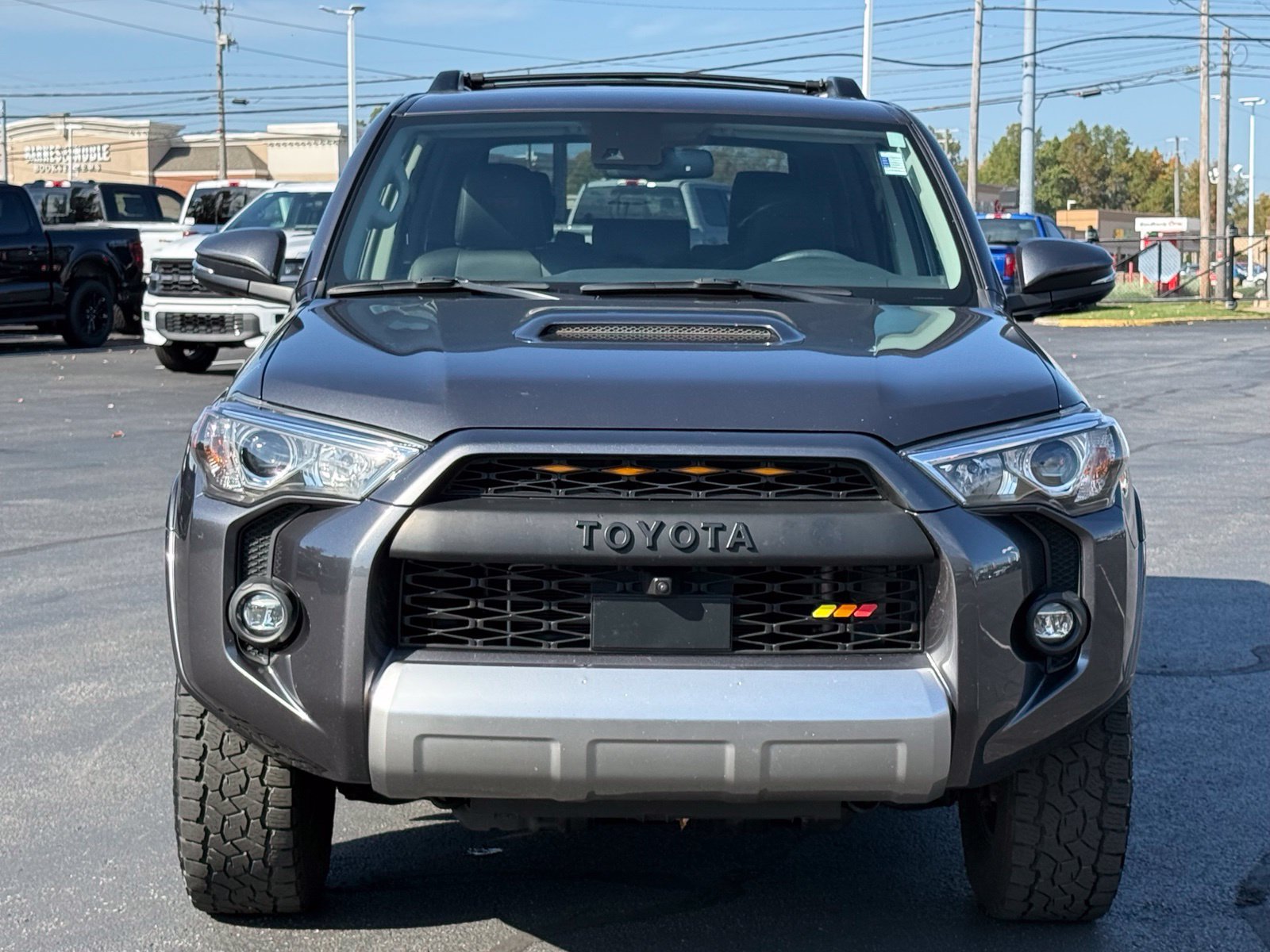Used 2022 Toyota 4Runner TRD Off-Road Premium AWD/4WD image 9