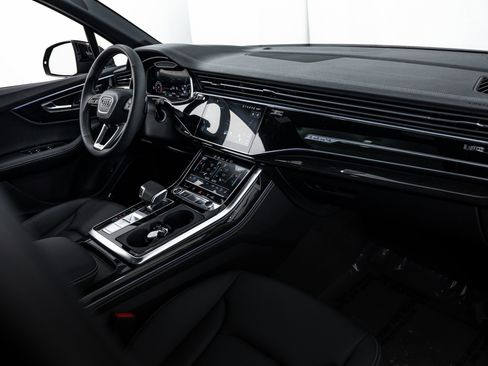 New 2026 Audi Q7 Premium Plus image 13