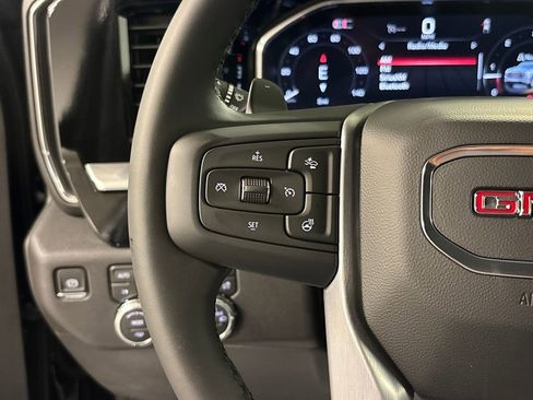 New 2026 GMC Sierra 1500 SLT image 34