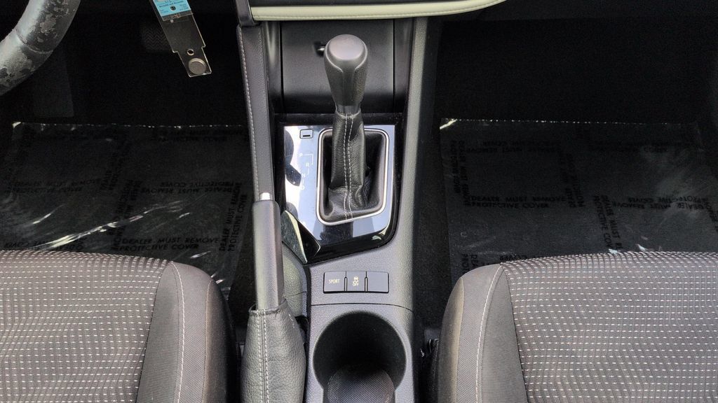 Used 2018 Toyota Corolla iM FWD image 15