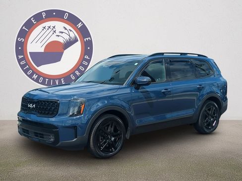 Used 2024 Kia Telluride SX Prestige X-Line AWD/4WD image 2