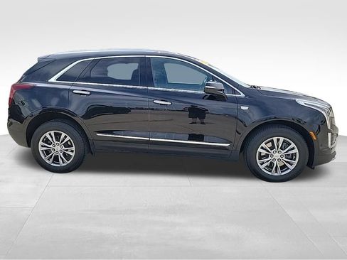Used 2022 Cadillac XT5 Premium Luxury w/ Technology Package AWD/4WD image 8