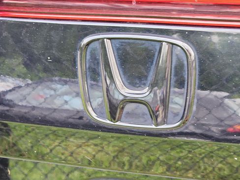 Used 2022 Honda Civic Sport image 9